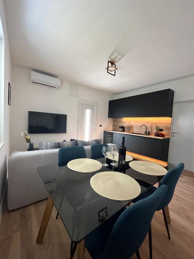 Apartment Tina Zadar Exterior foto